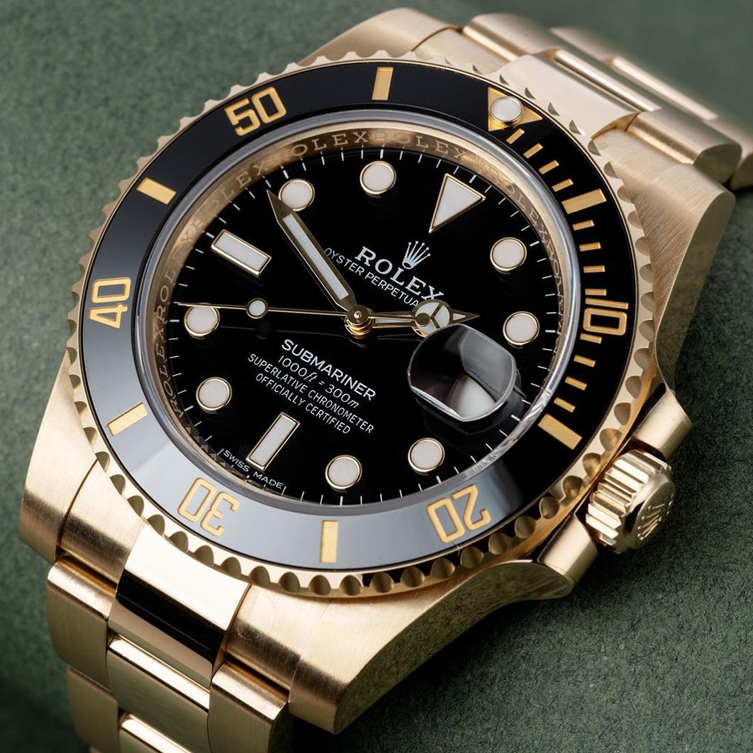 RLX Perpetual Submariner Date 41mm Black Dial Yellow Gold 126618LN