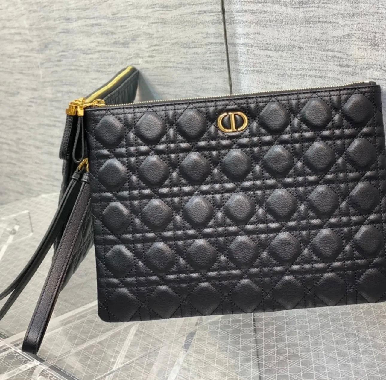 Montaigne Clutch