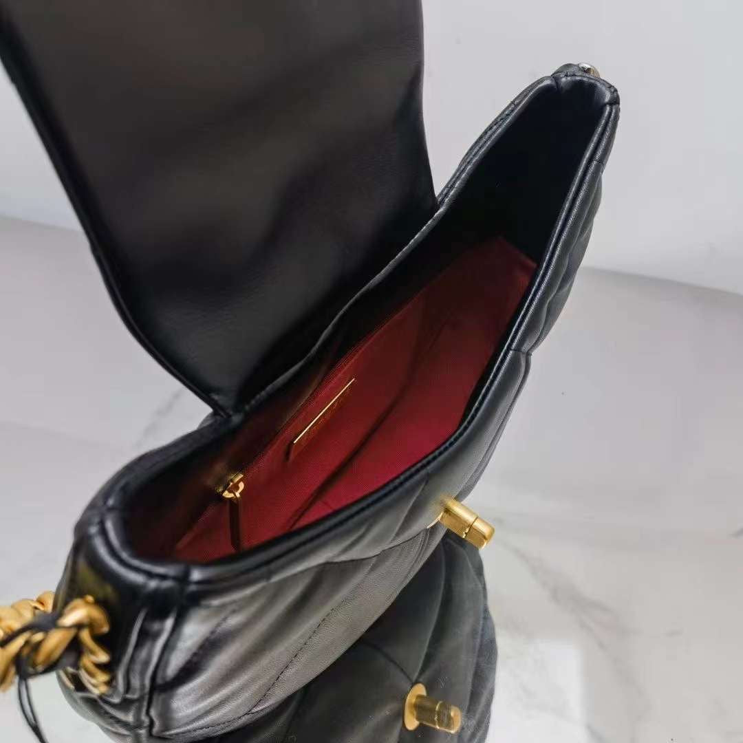 CC 19 حقيبة الباغيت