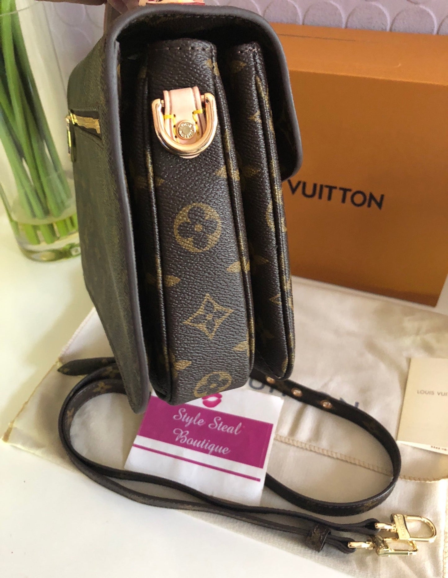 Pochette Metis