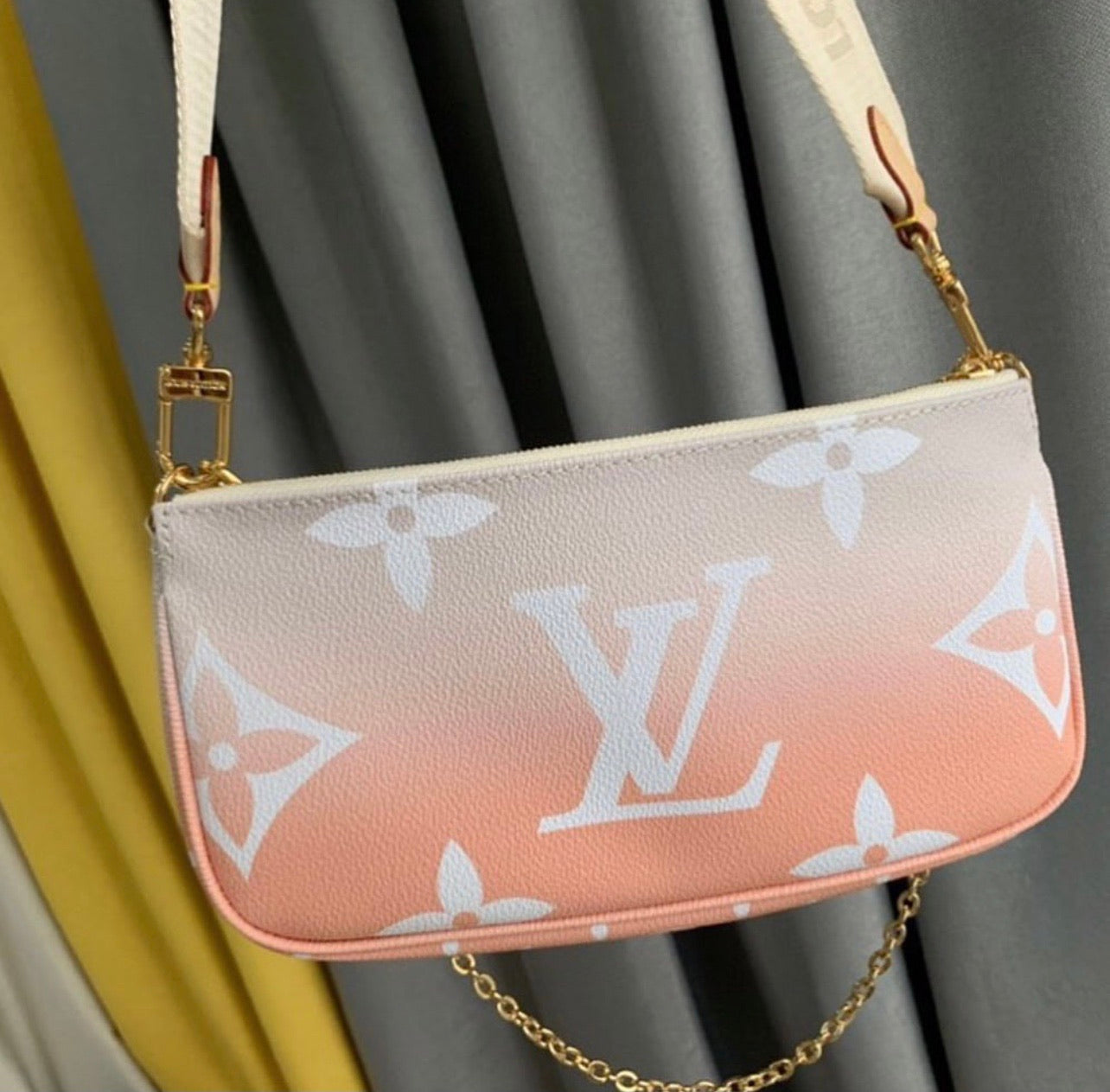 Multi Pochette