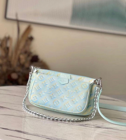 حقيبة Multi Pochette بتصميم Stardust