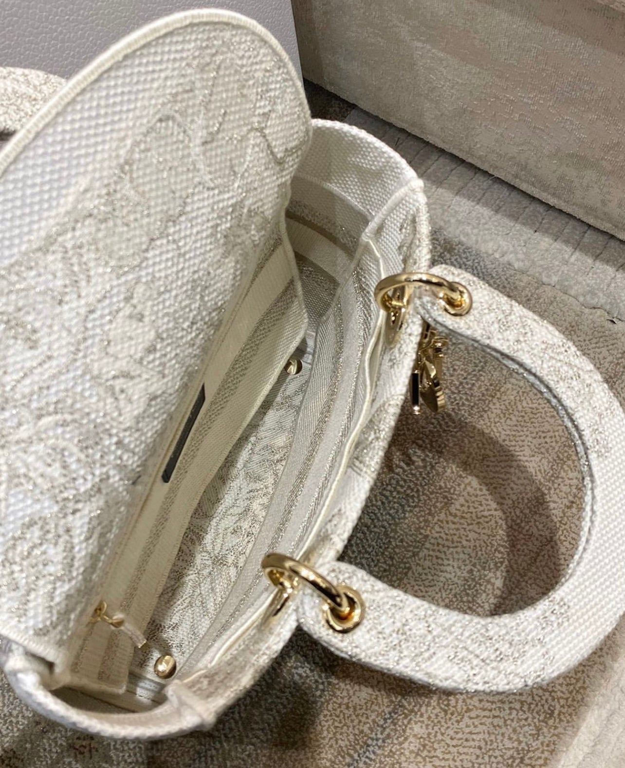 حقيبة Lady Dior