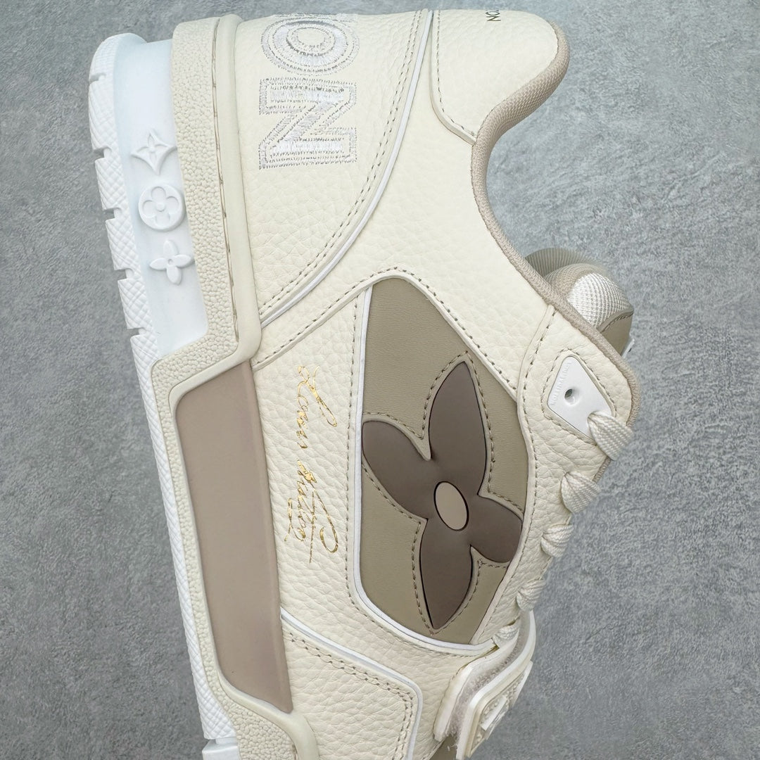 0718 حذاء لوح كثيف الزخارف يدوي الصنع باللون الجديد