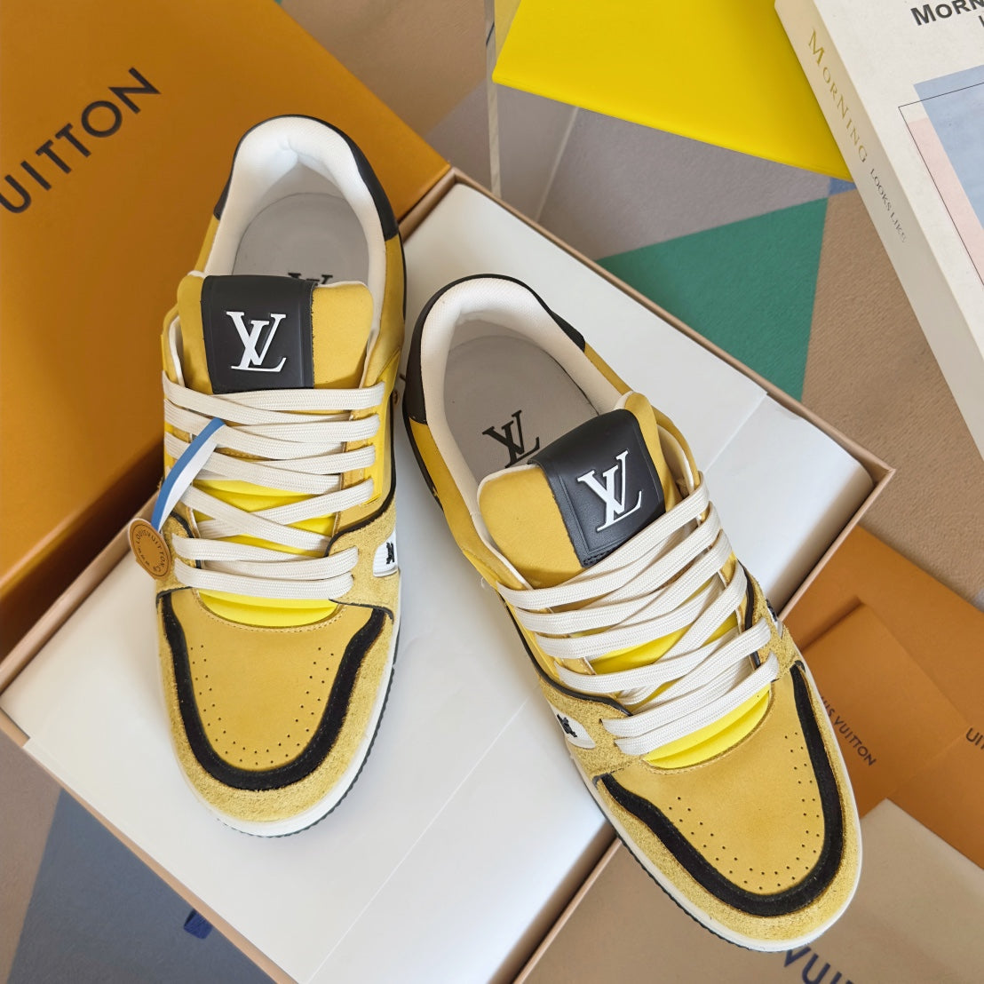 250318 New high quality new color board shoes