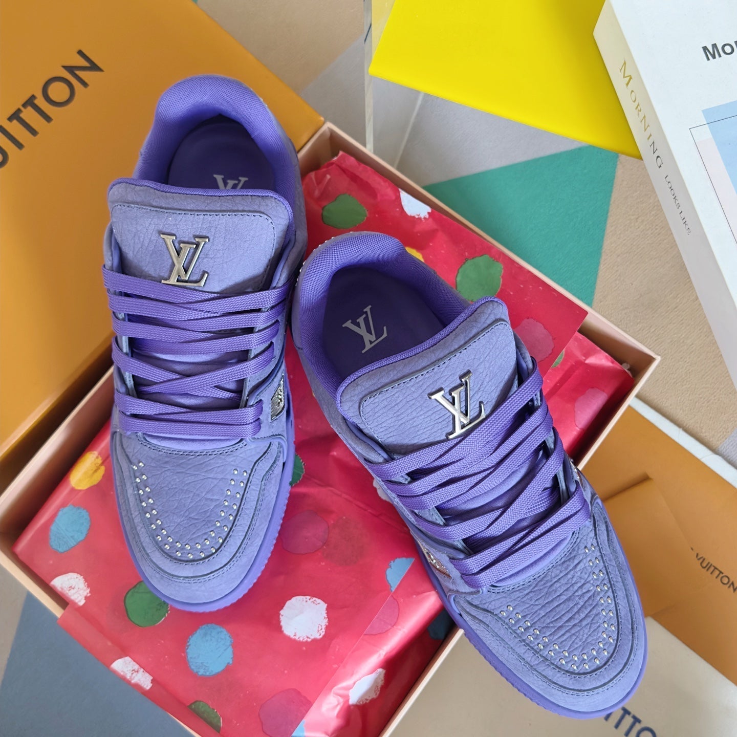 250318 New high quality new color board shoes