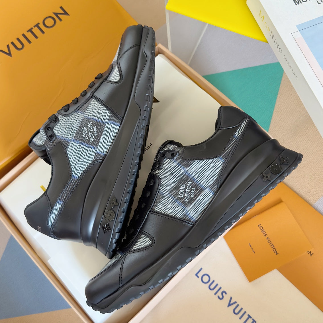 250318 New high quality new color board shoes
