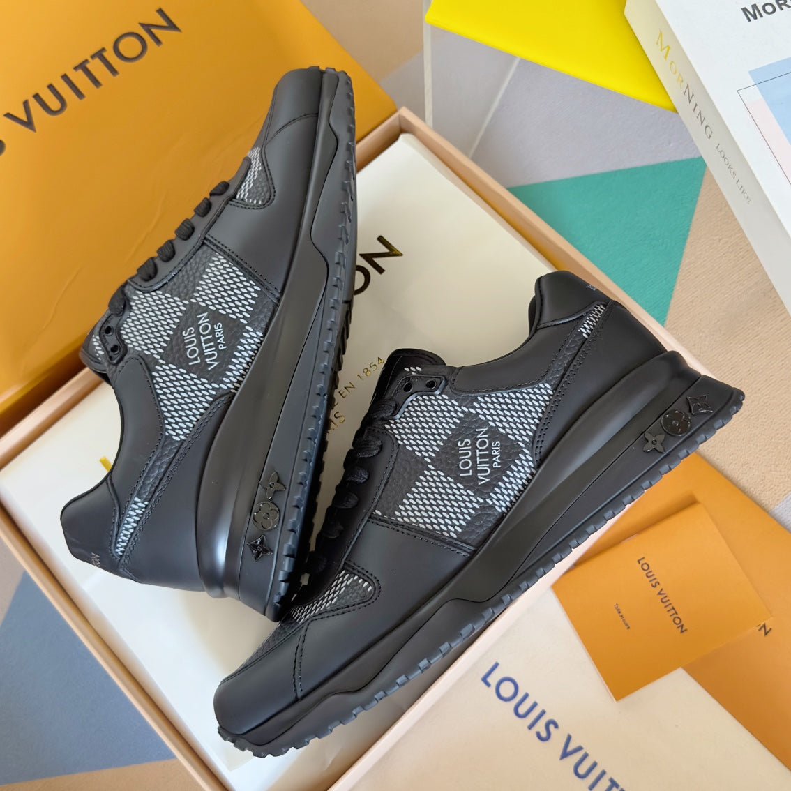250318 New high quality new color board shoes