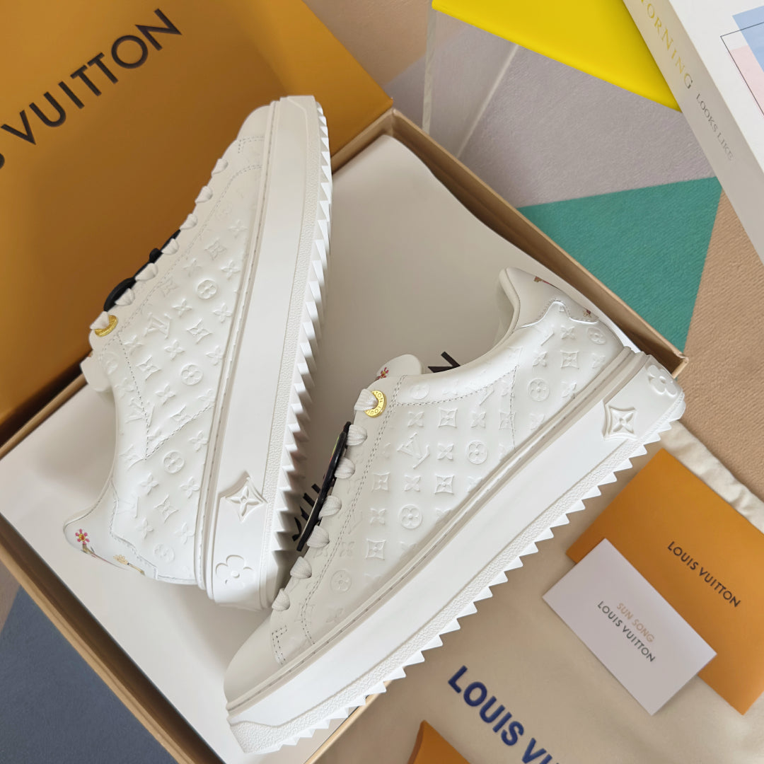250318 New high quality new color board shoes