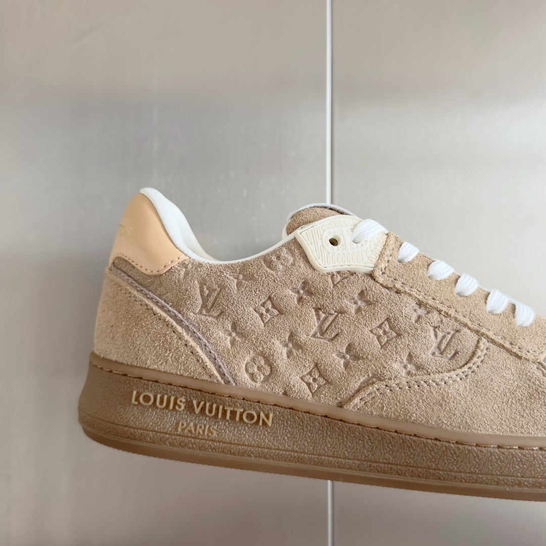 250318 New high quality new color board shoes