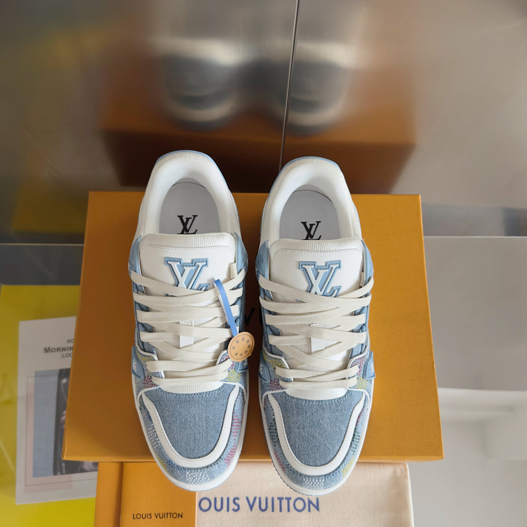 250318 New high quality new color board shoes