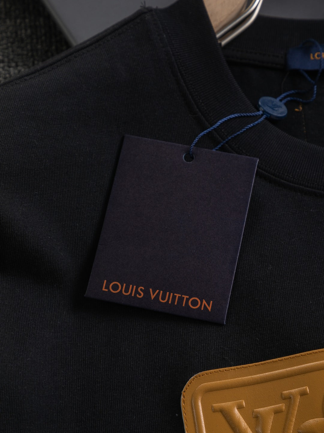 250325 New three-dimensional printed leather seal letter T-shirt