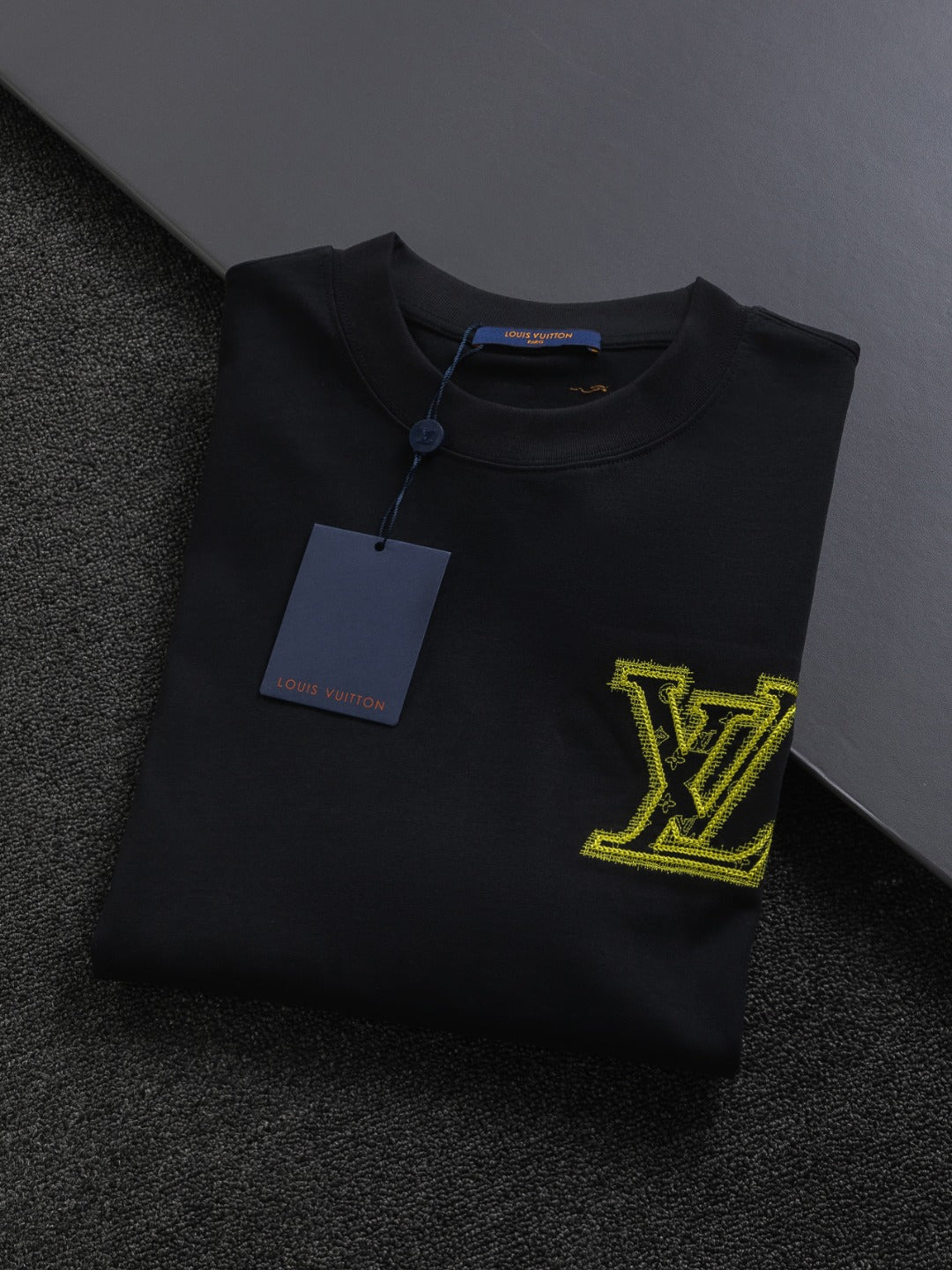 250325 New stereogram embroidered T-shirt