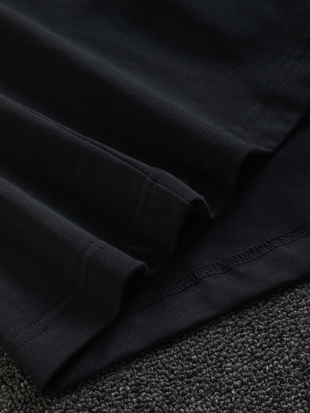 250325 New stereogram embroidered T-shirt