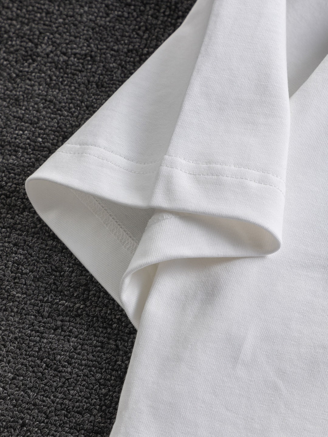 250325 New stereogram embroidered T-shirt