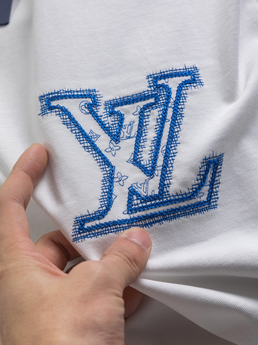 250325 New stereogram embroidered T-shirt